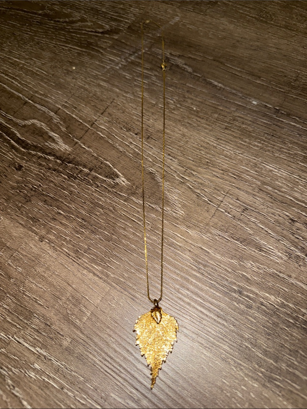 Gold Leaf Pendant Necklace